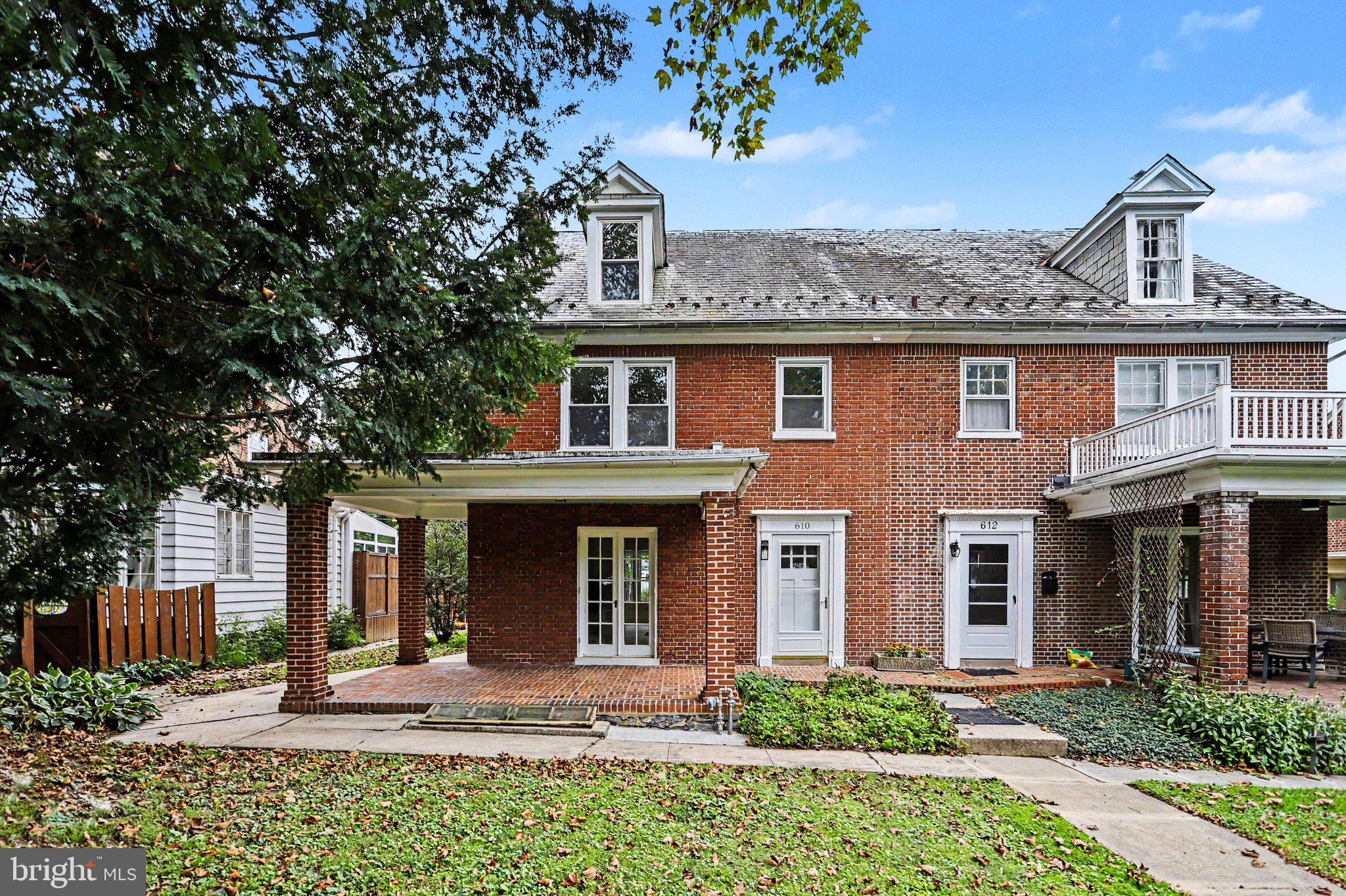 610 RACE AVENUE