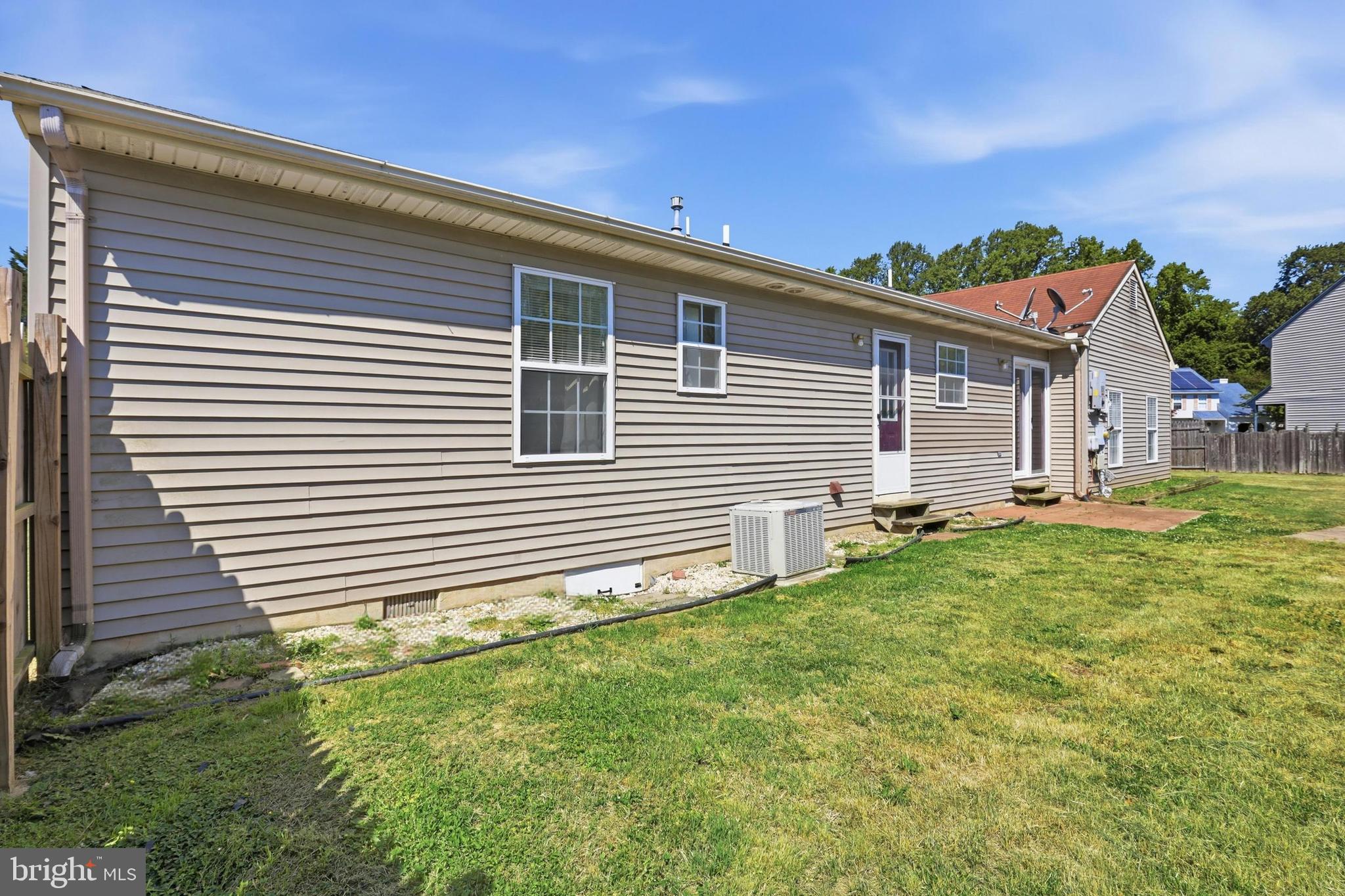 CARLISLE VIL - Residential