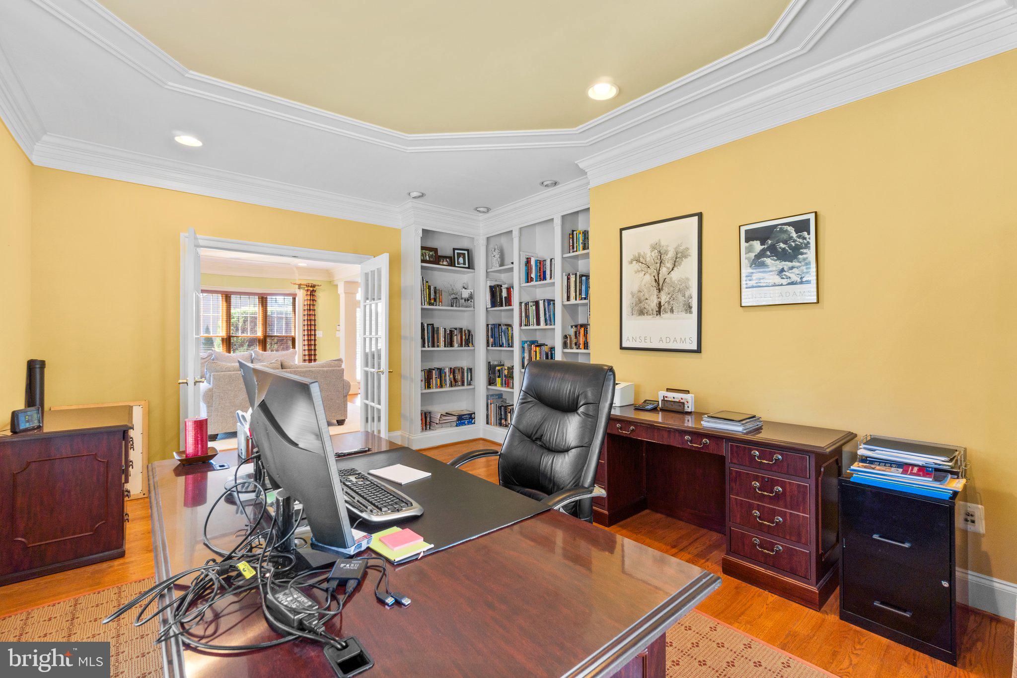 ADAMSTOWN COMMONS - Residential