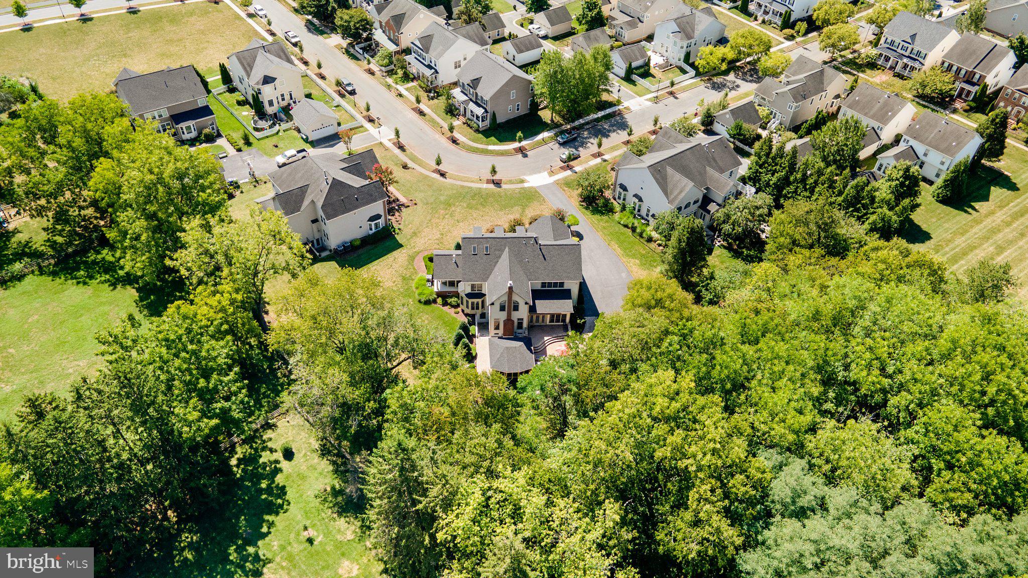 ADAMSTOWN COMMONS - Residential