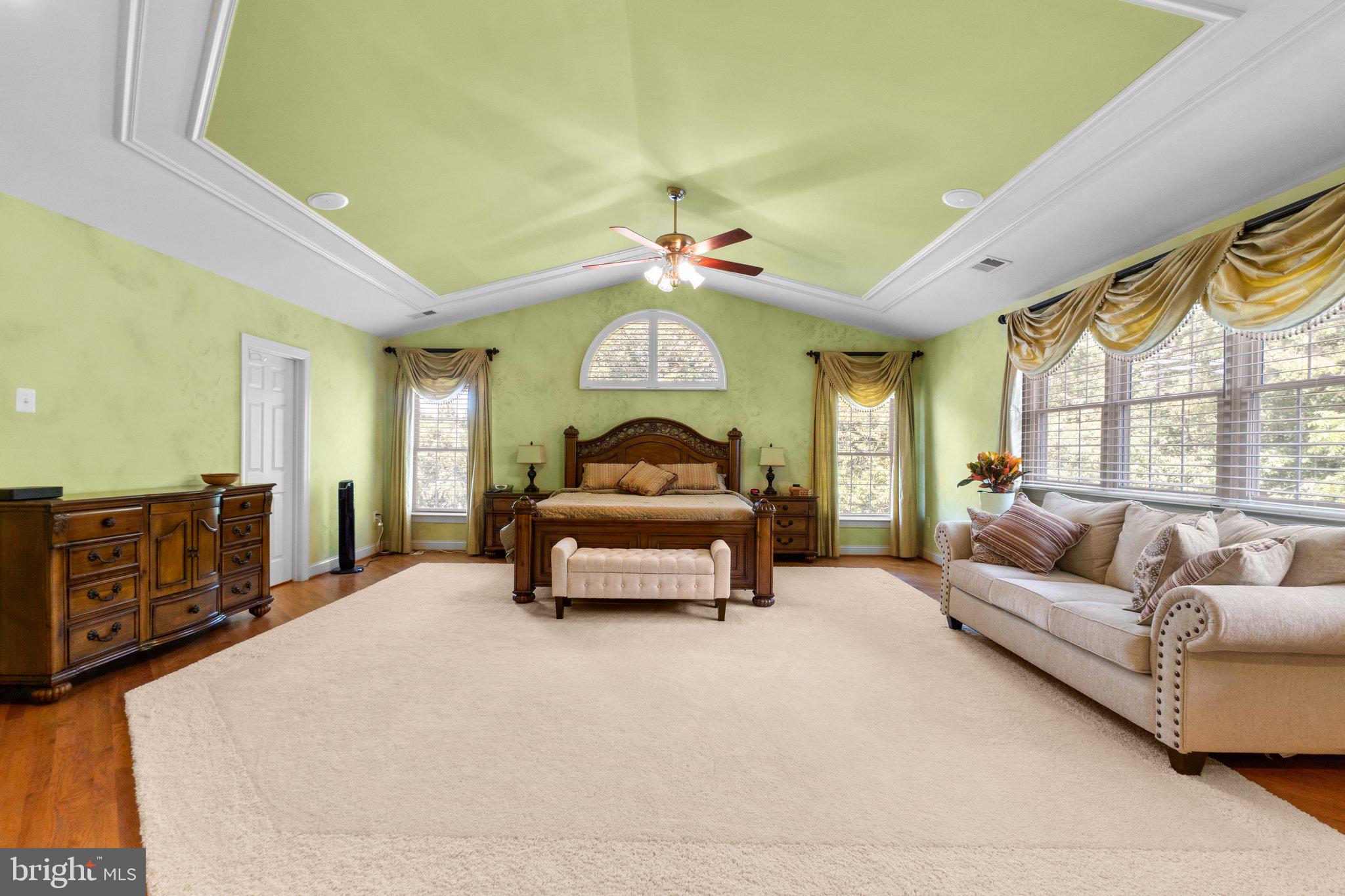 ADAMSTOWN COMMONS - Residential