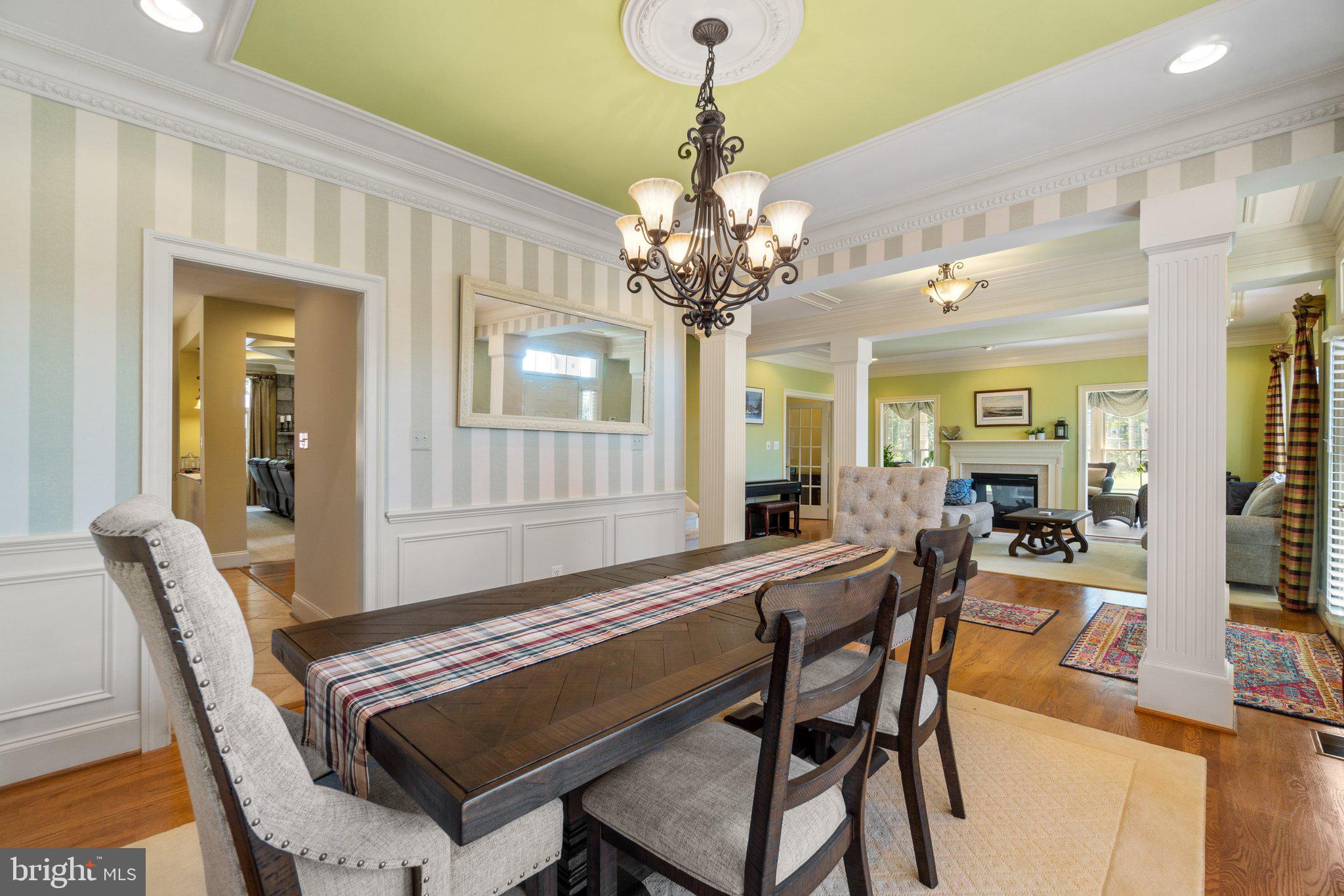 ADAMSTOWN COMMONS - Residential