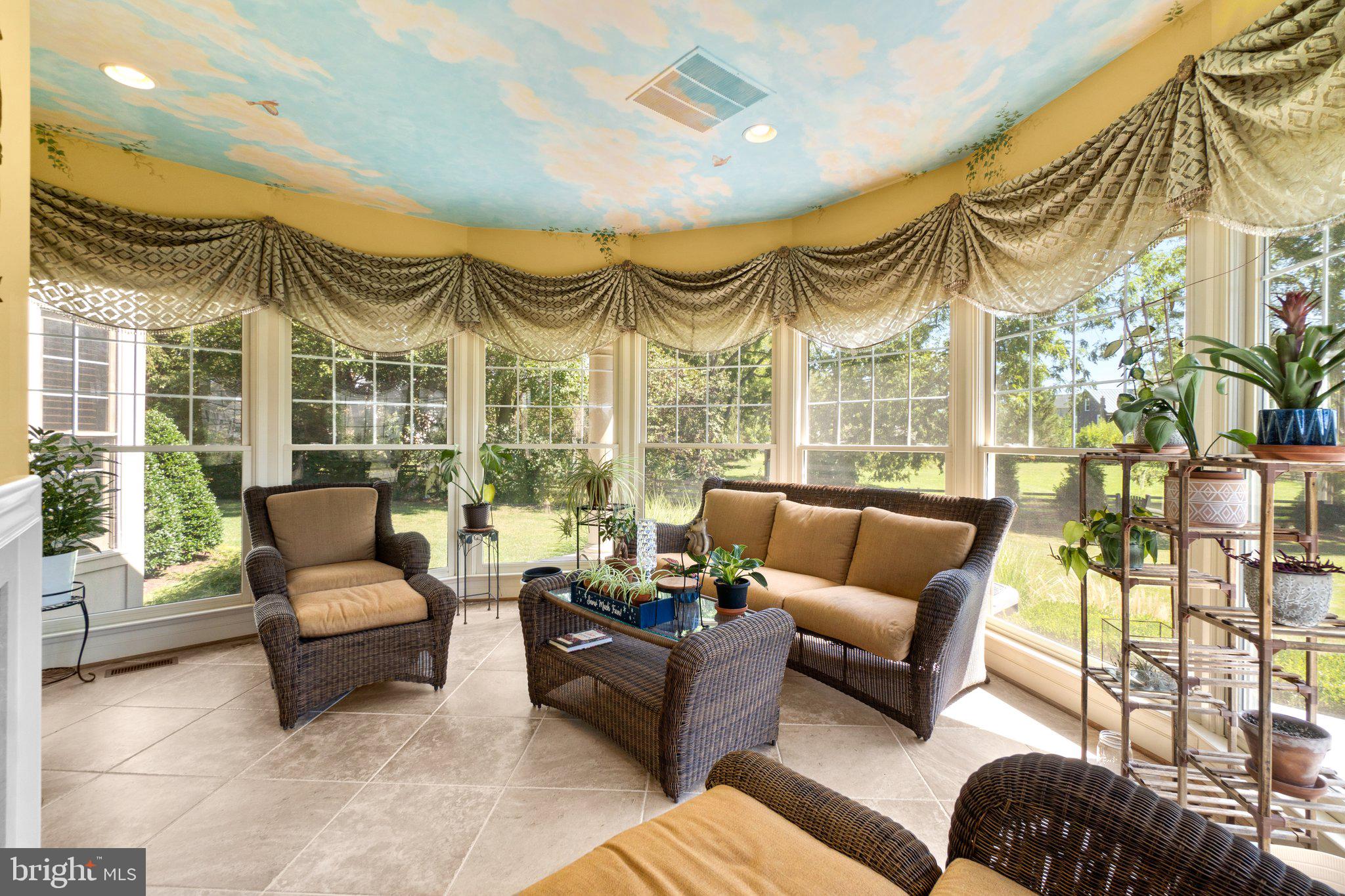 ADAMSTOWN COMMONS - Residential