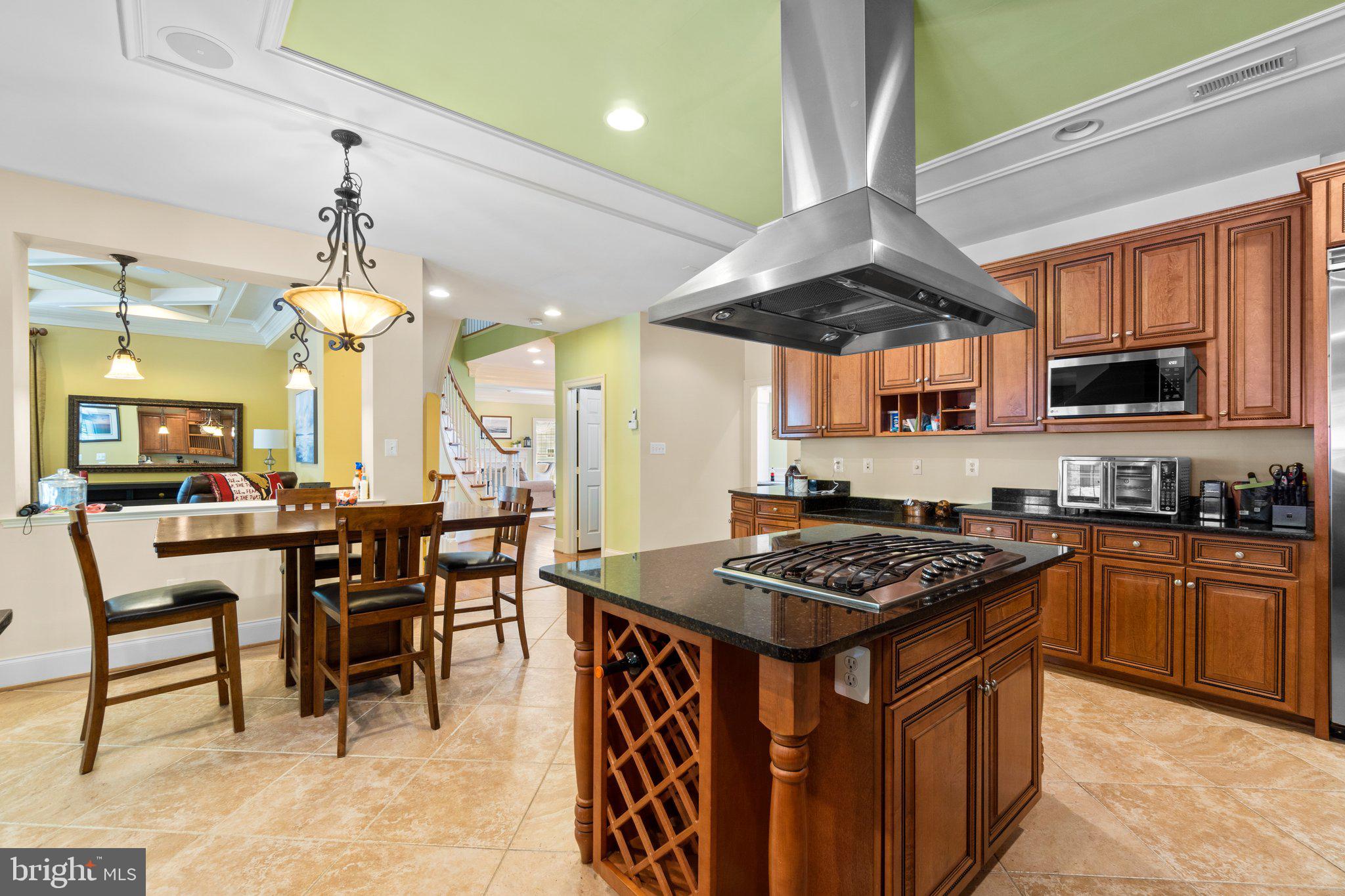 ADAMSTOWN COMMONS - Residential