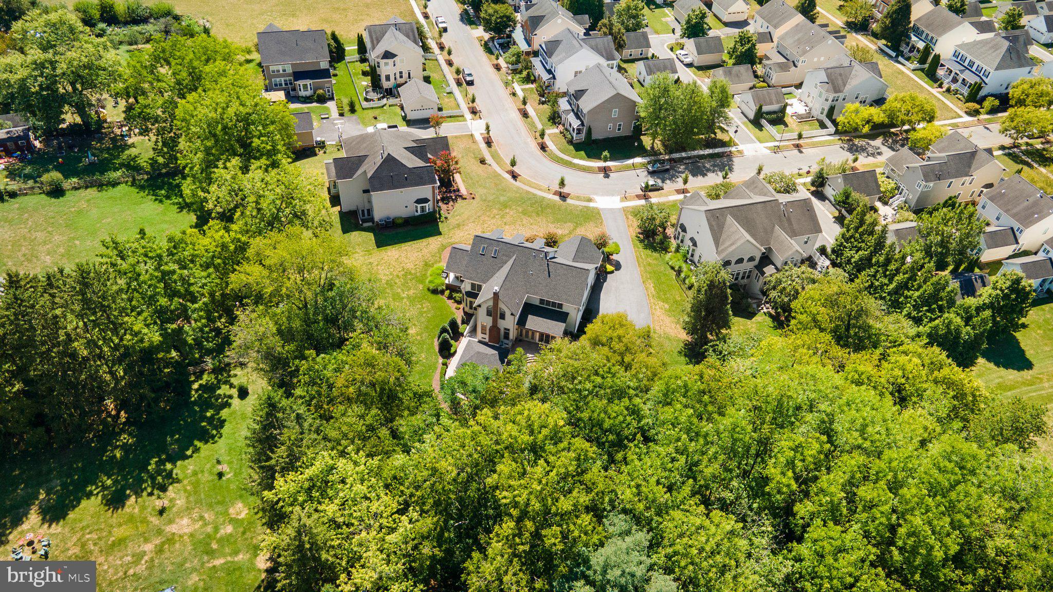 ADAMSTOWN COMMONS - Residential