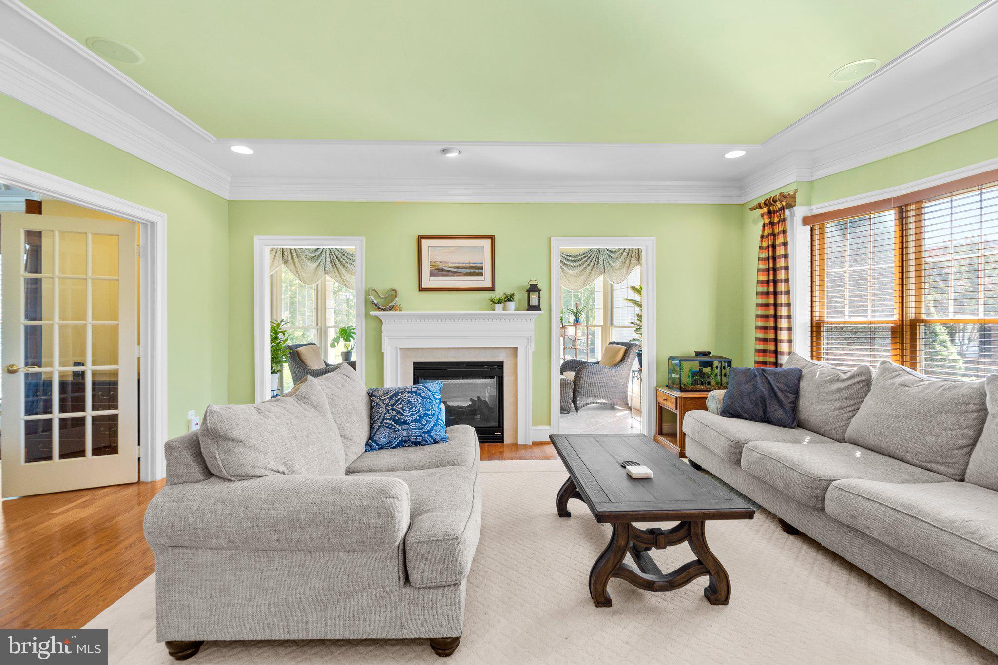 ADAMSTOWN COMMONS - Residential