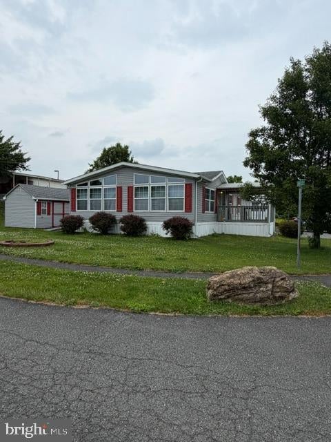 500 CARAVELLE LANE