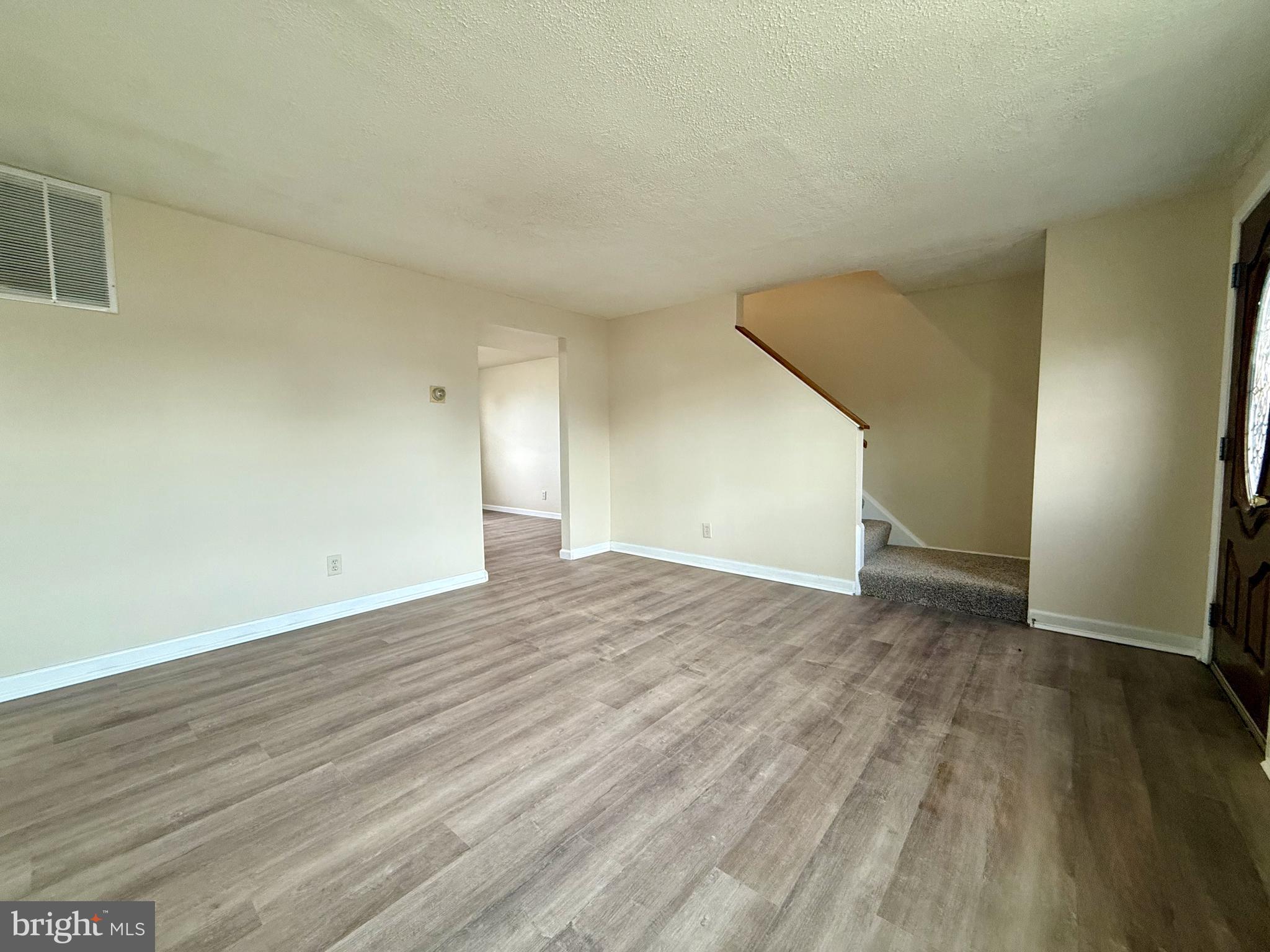 EASTFIELD - Residential Lease