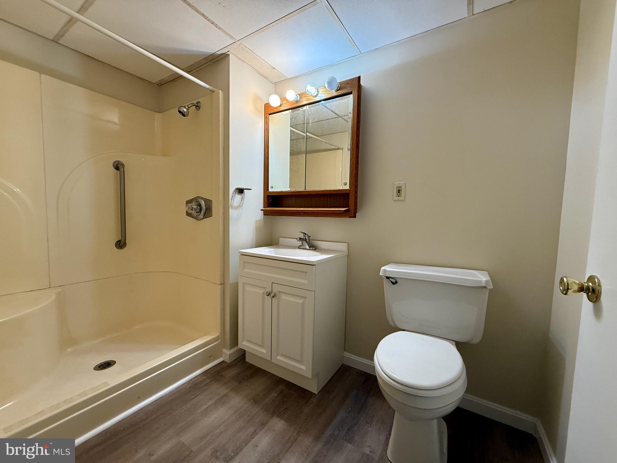 EASTFIELD - Residential Lease