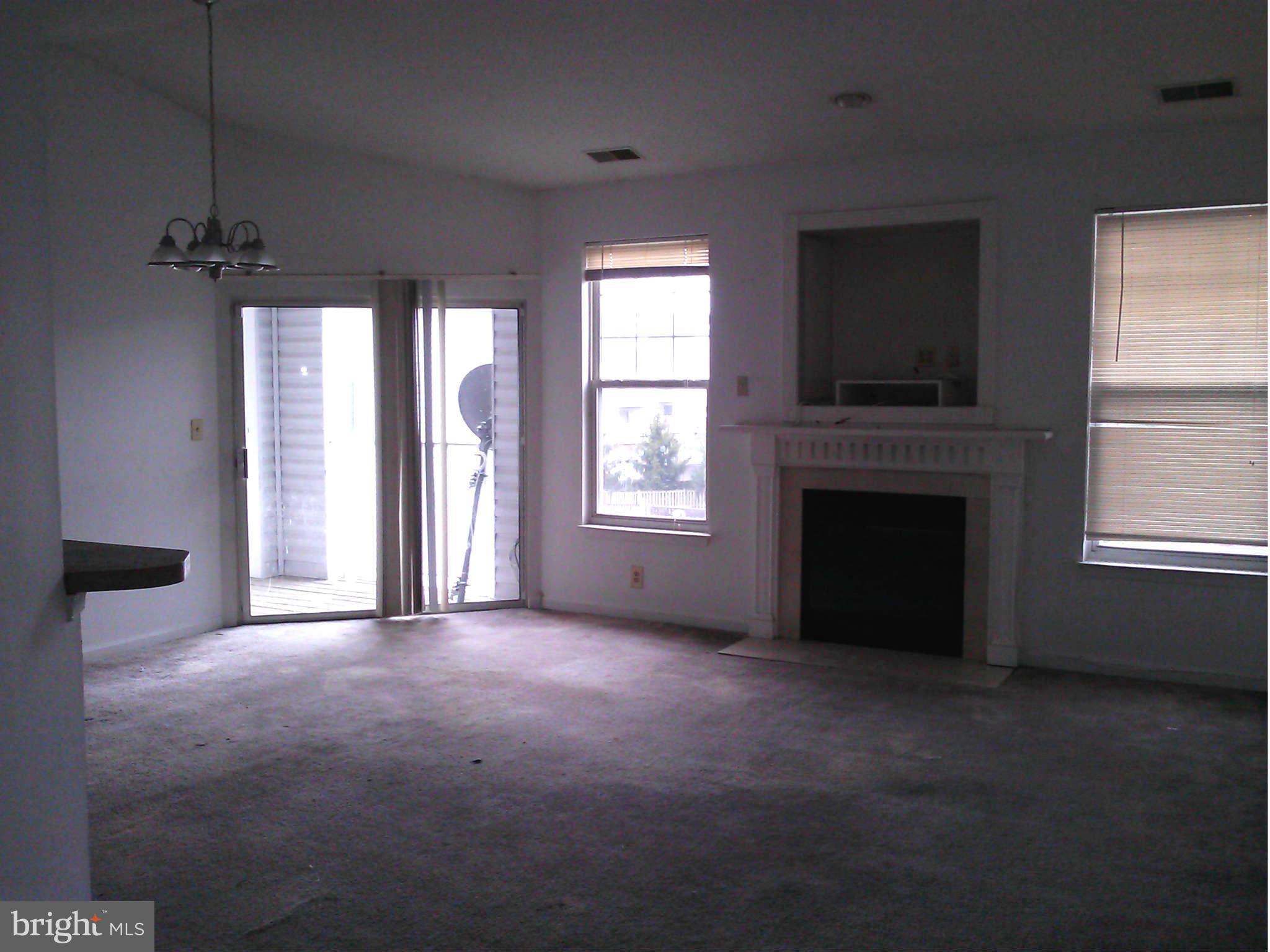 DEVON COURT - Residential