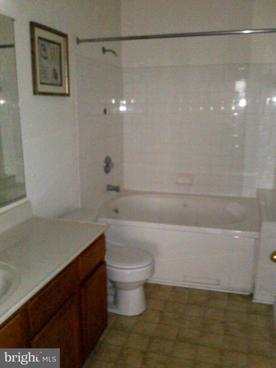 DEVON COURT - Residential