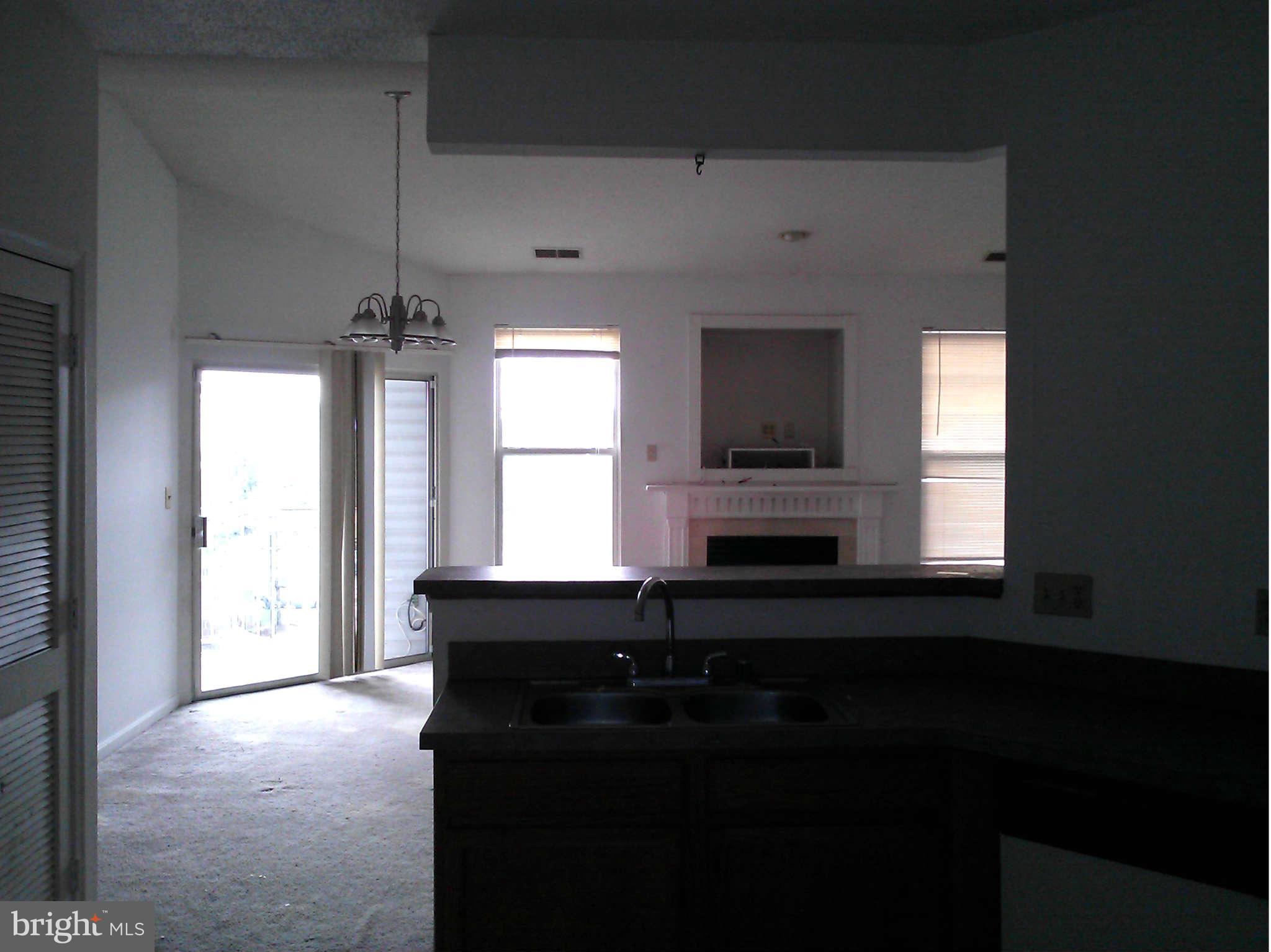 DEVON COURT - Residential