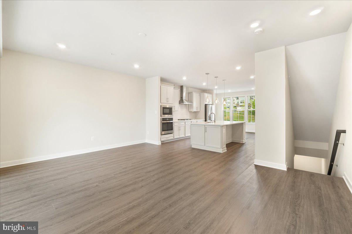 LAKE LINGANORE OAKDALE - Residential Lease