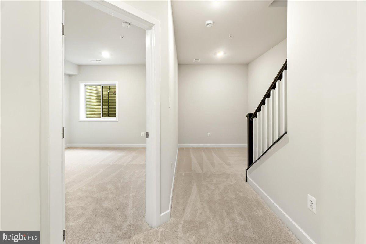 LAKE LINGANORE OAKDALE - Residential Lease