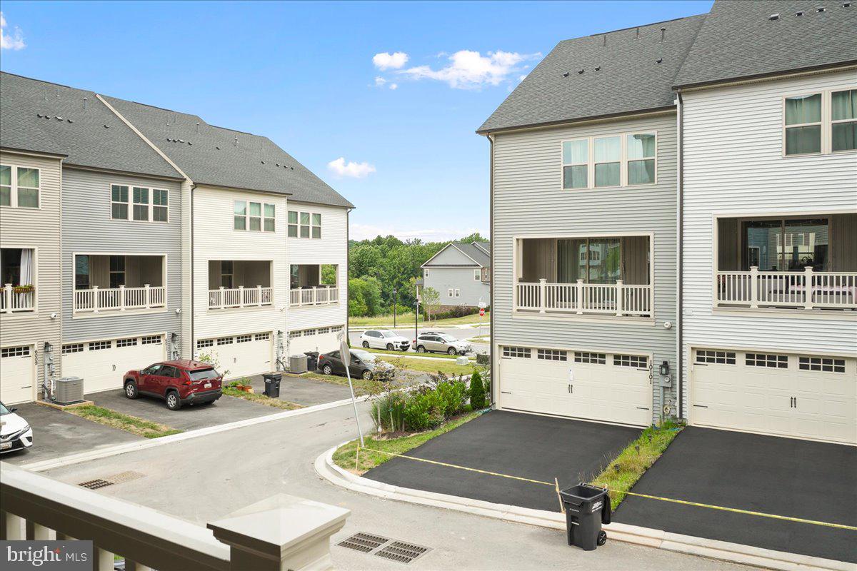 LAKE LINGANORE OAKDALE - Residential Lease