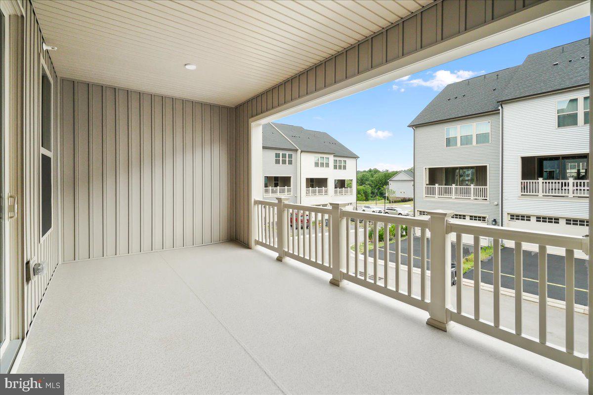 LAKE LINGANORE OAKDALE - Residential Lease