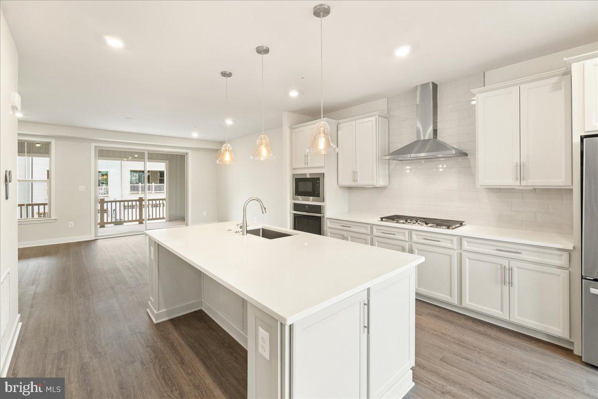 LAKE LINGANORE OAKDALE - Residential Lease