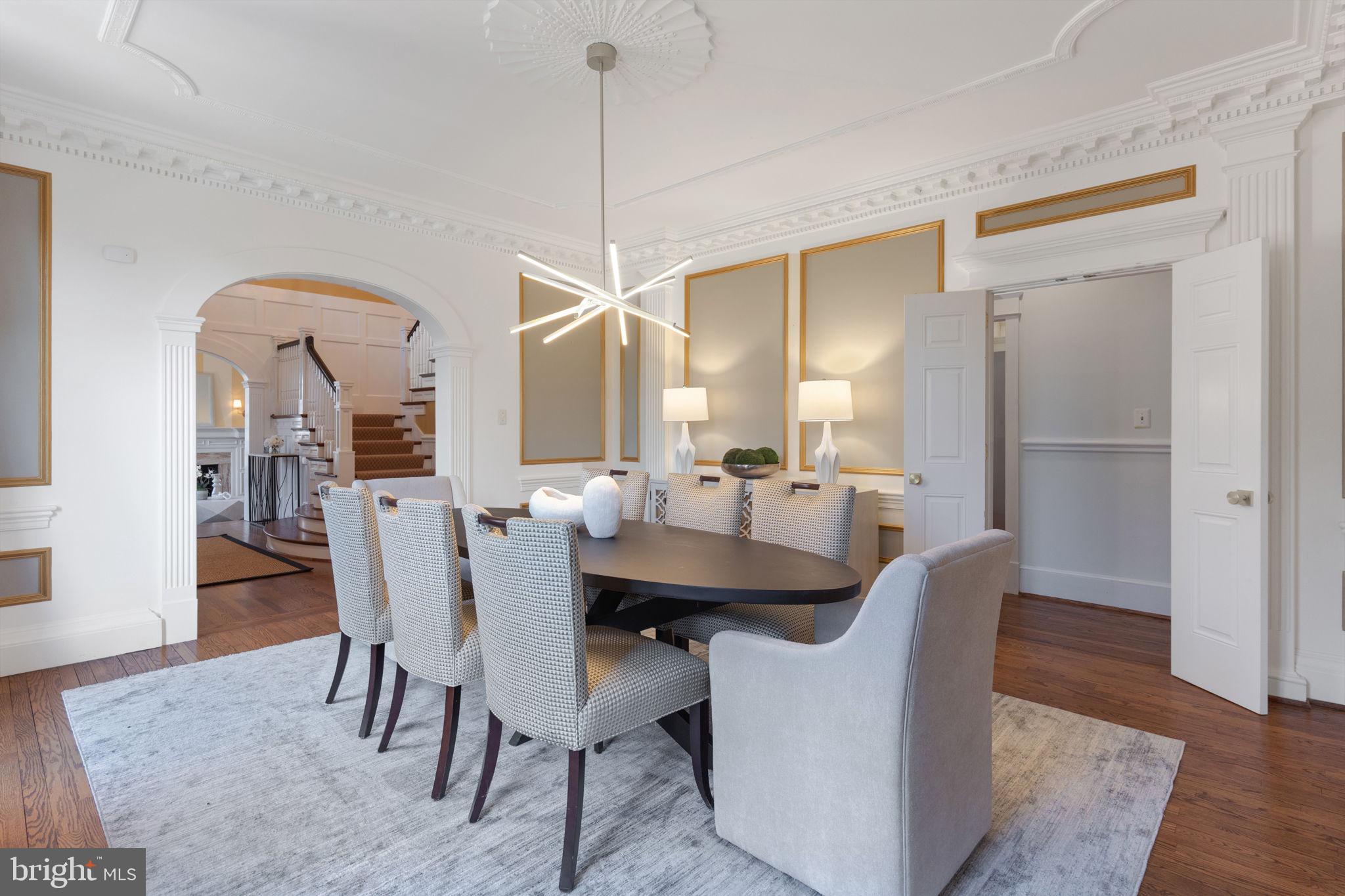 RIVER OAKS FARM - Residential