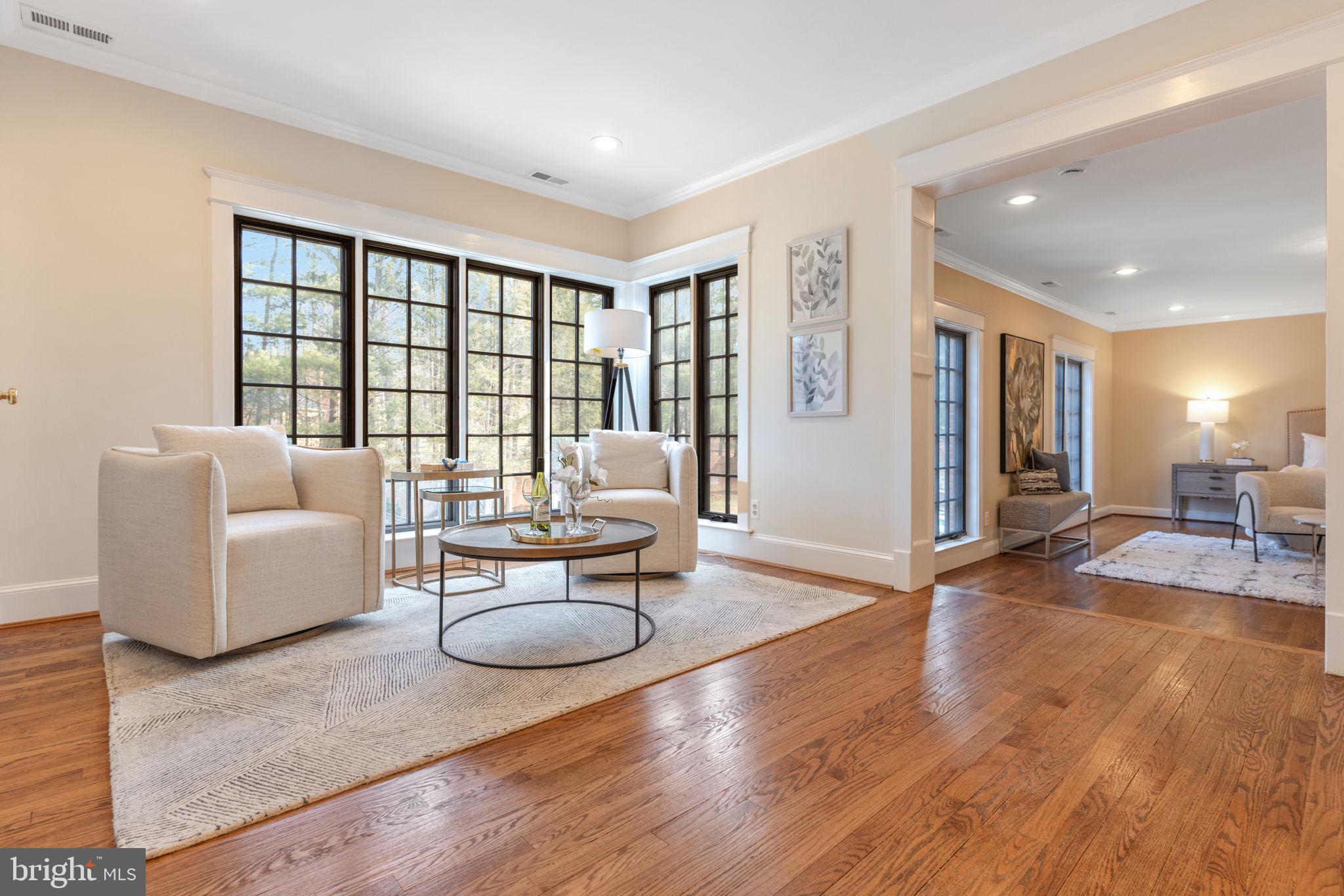 RIVER OAKS FARM - Residential