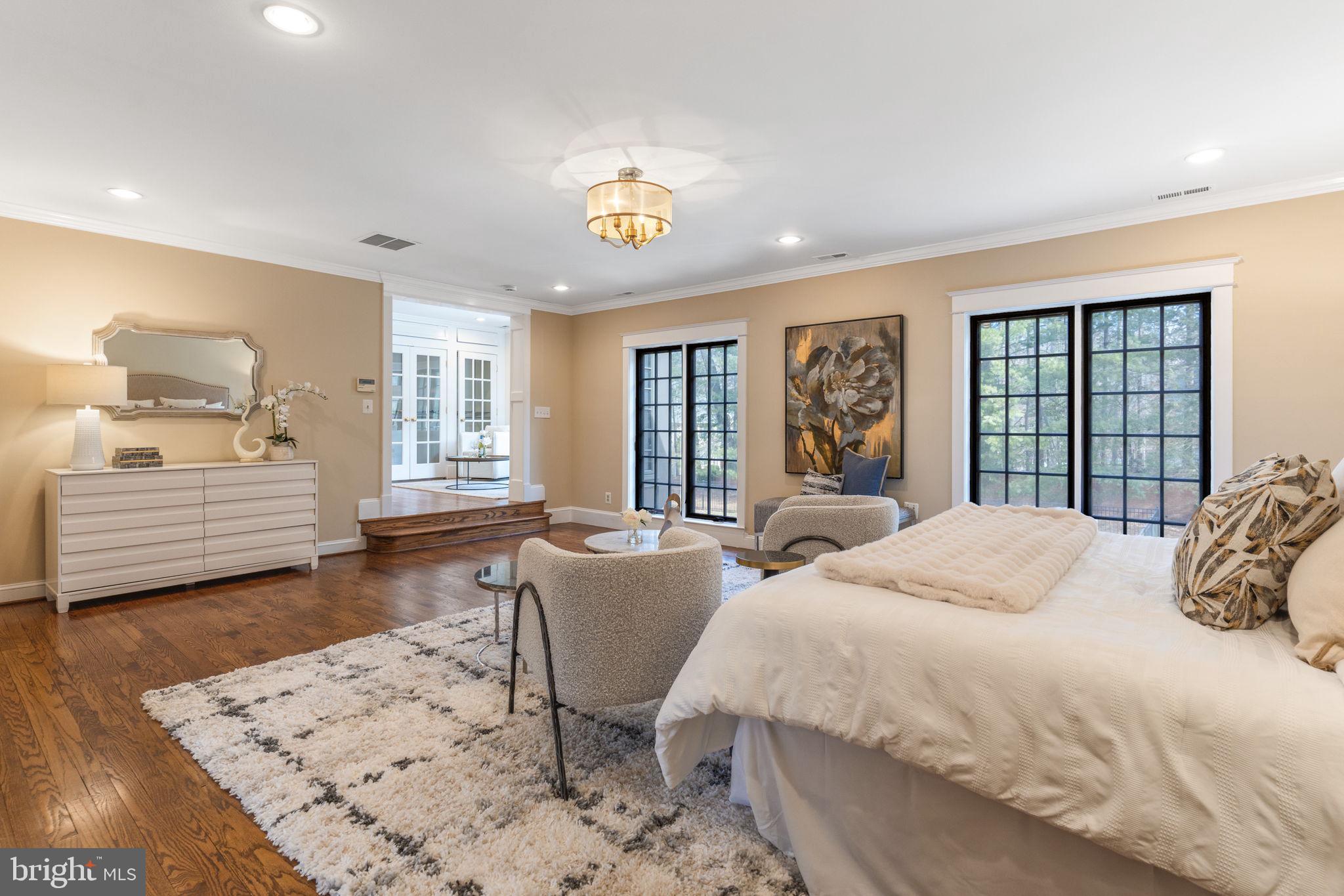 RIVER OAKS FARM - Residential