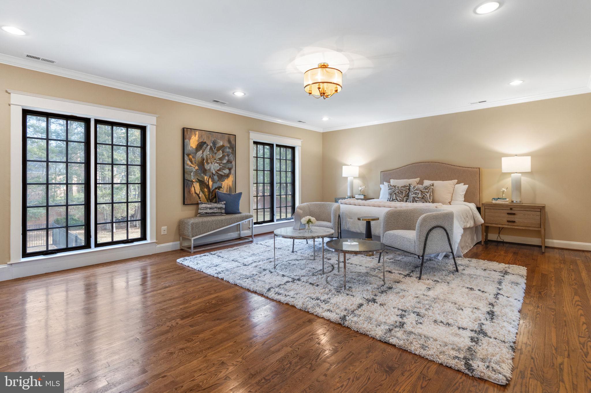 RIVER OAKS FARM - Residential