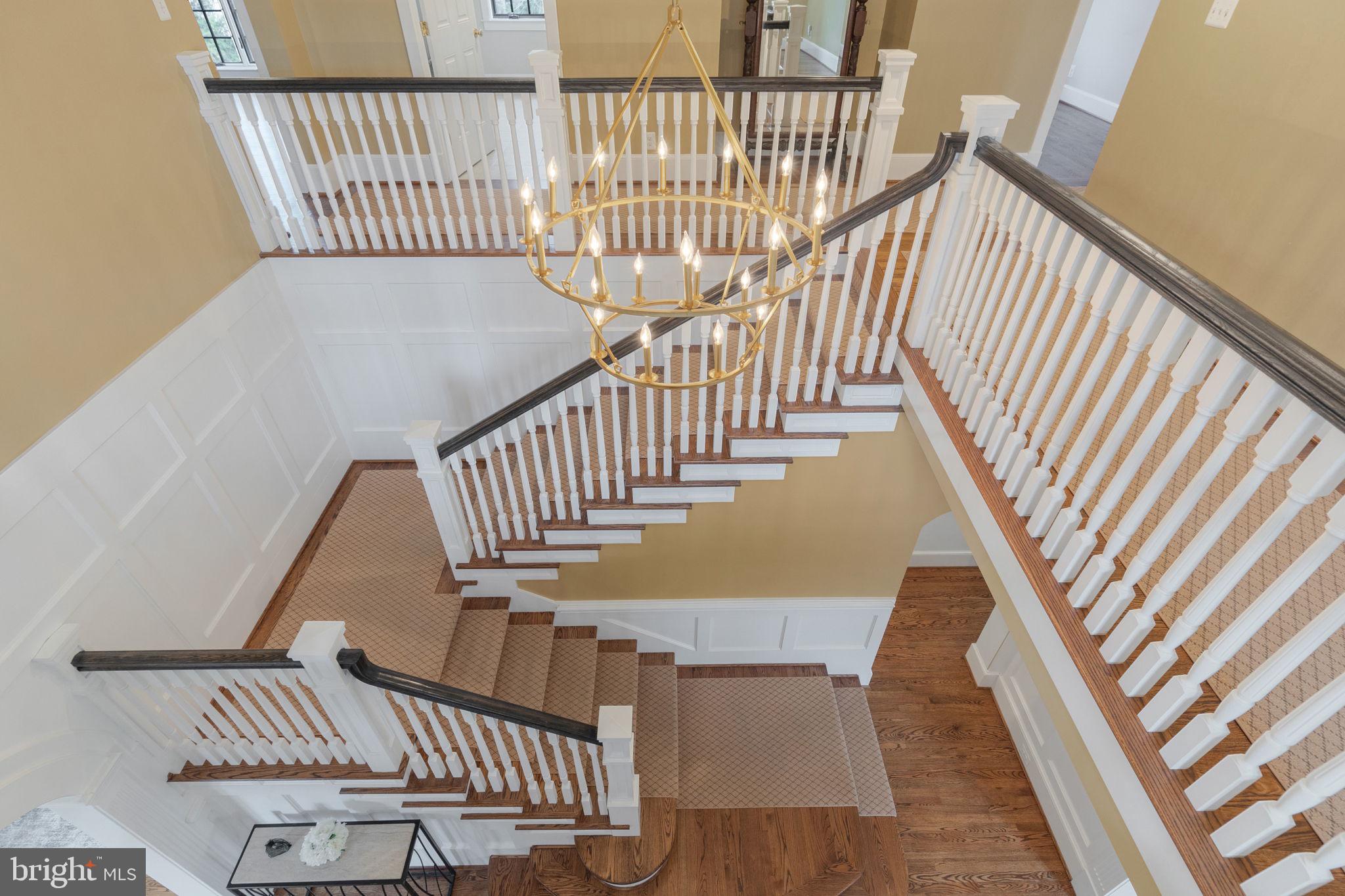 RIVER OAKS FARM - Residential