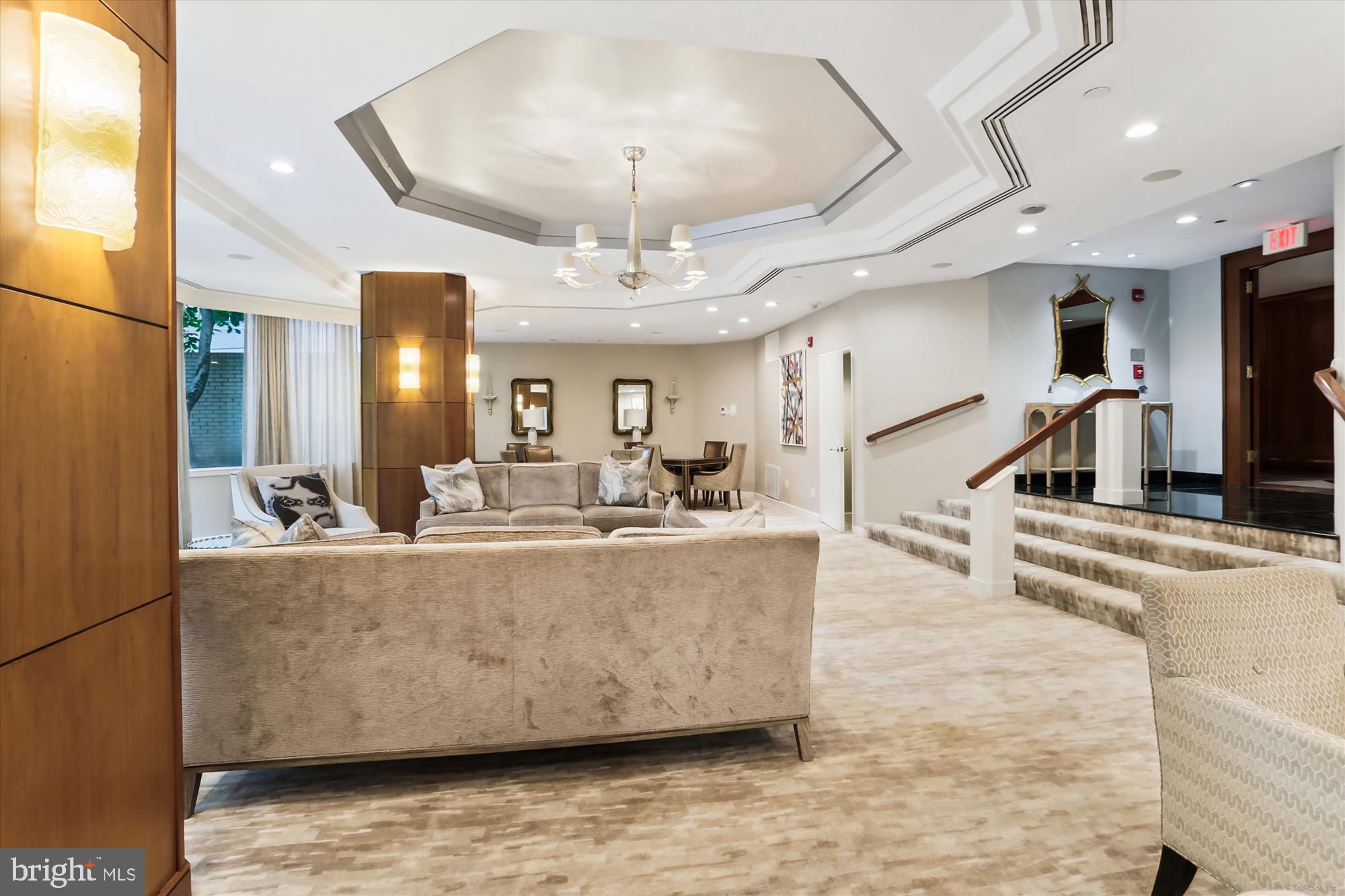 SOMERSET HOUSE - Residential