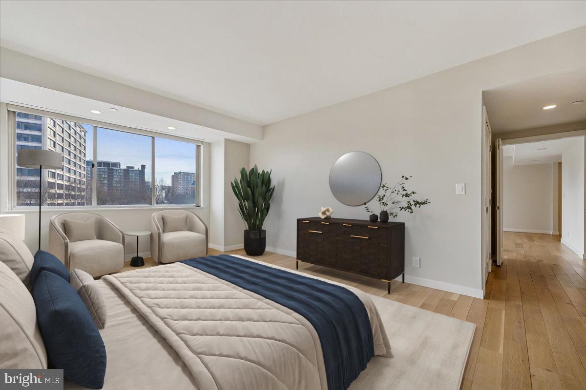 SOMERSET HOUSE - Residential