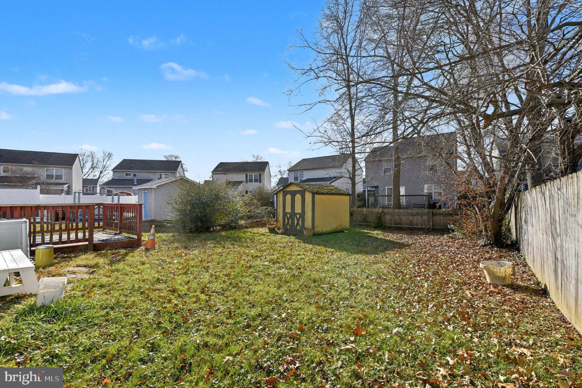 WILLOUGHBY WOODS - Residential