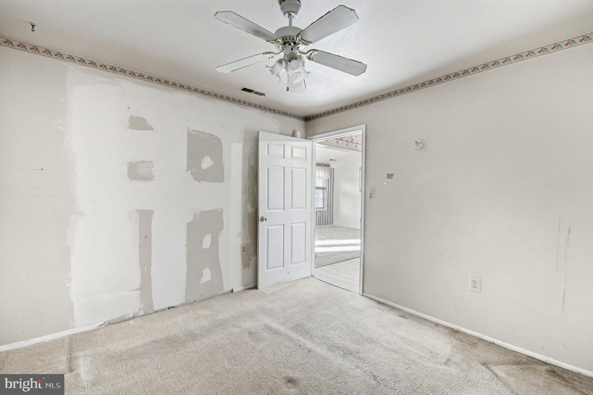 WILLOUGHBY WOODS - Residential