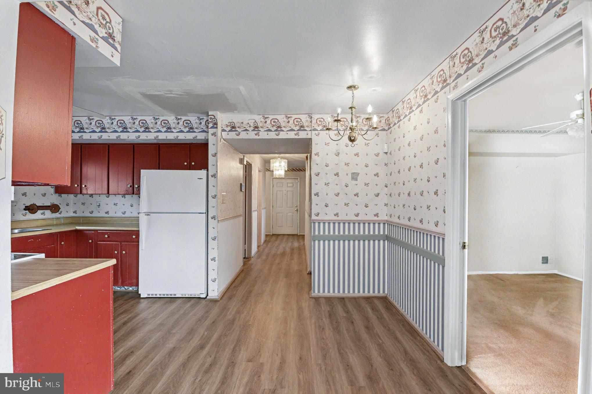 WILLOUGHBY WOODS - Residential