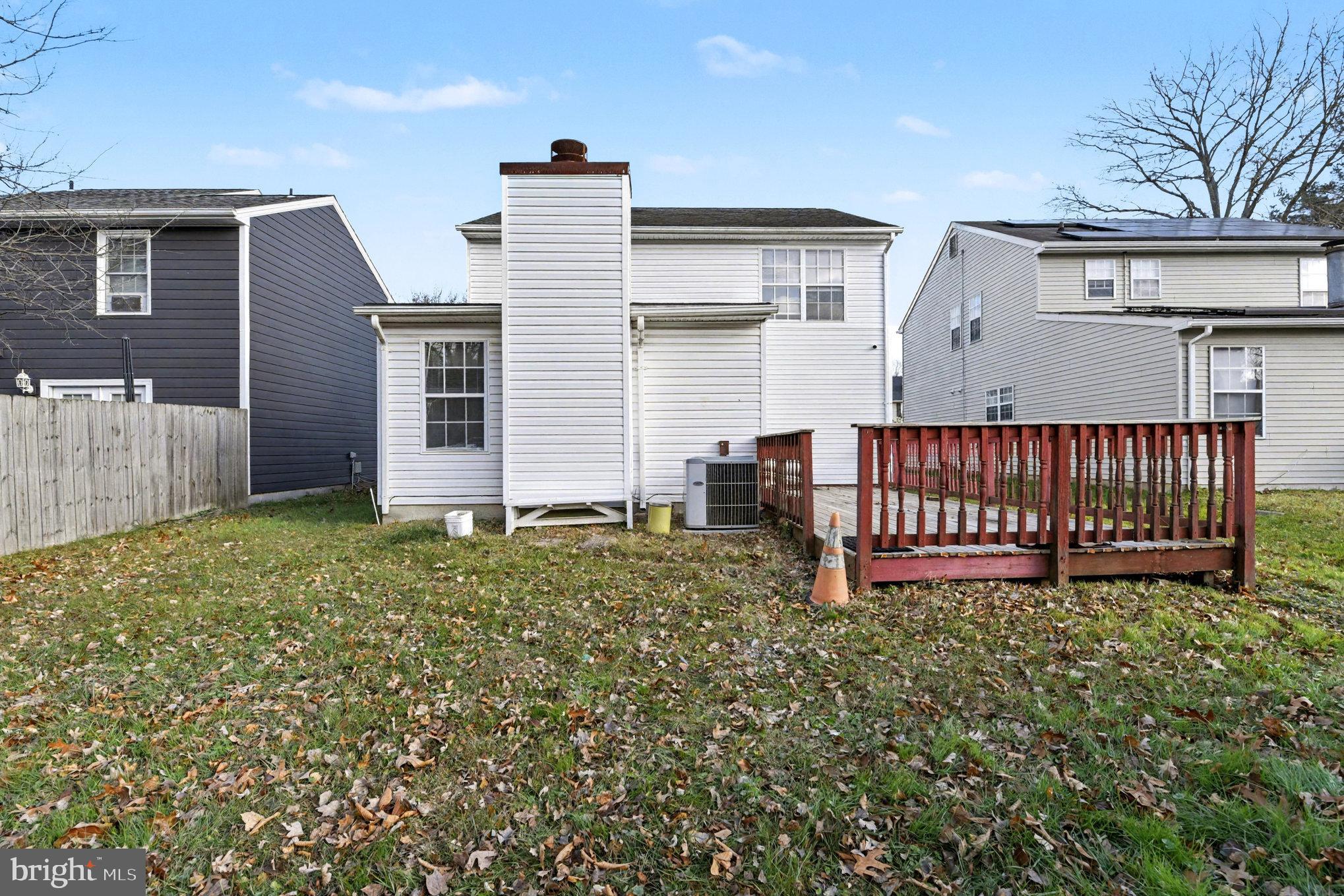 WILLOUGHBY WOODS - Residential