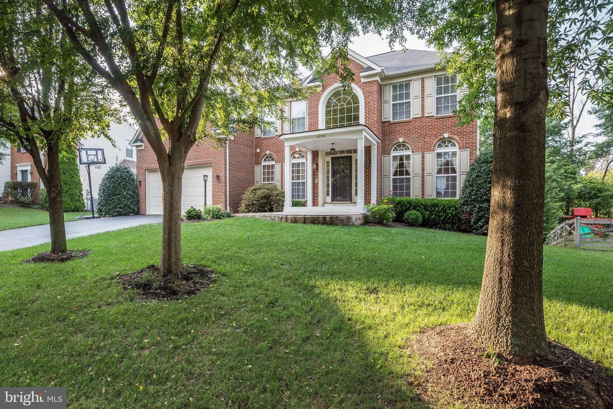 42734 Middle Ridge Place, Ashburn, VA 20148