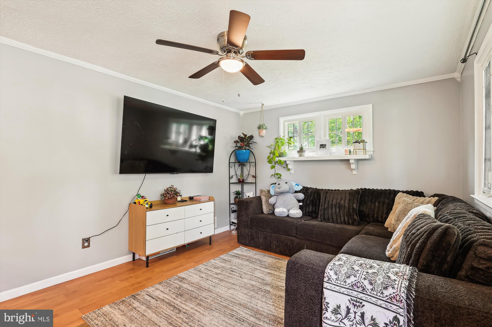 3006 THOMAS ROAD