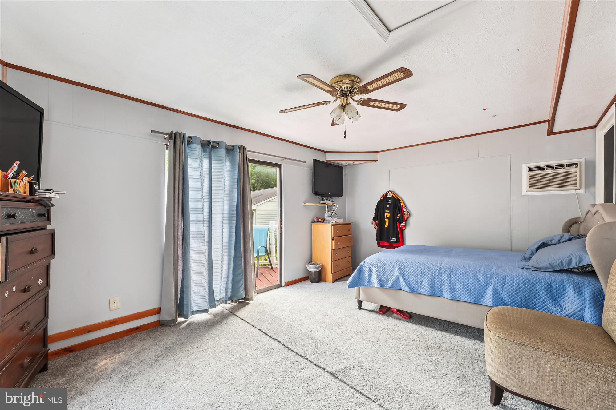 INDIAN HEAD MANOR SUB - Residential