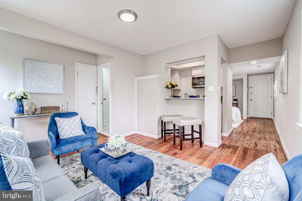 OLD TOWN ALEXANDRIA - Residential Lease