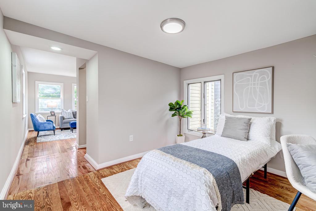 OLD TOWN ALEXANDRIA - Residential Lease