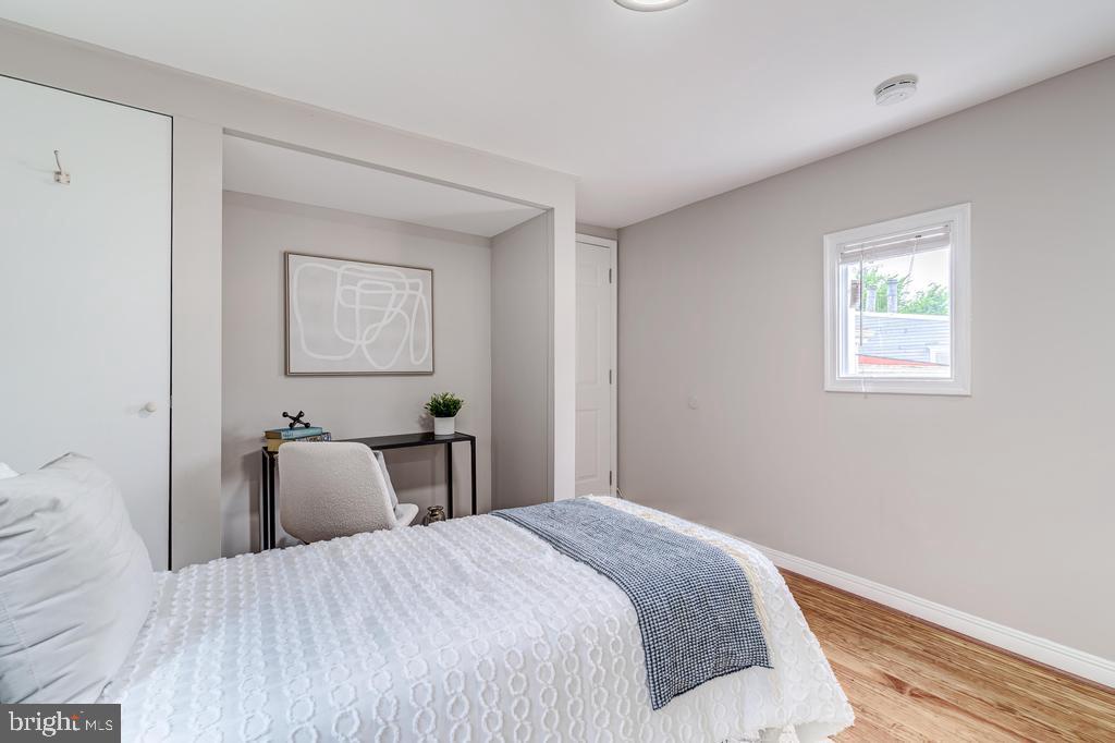 OLD TOWN ALEXANDRIA - Residential Lease