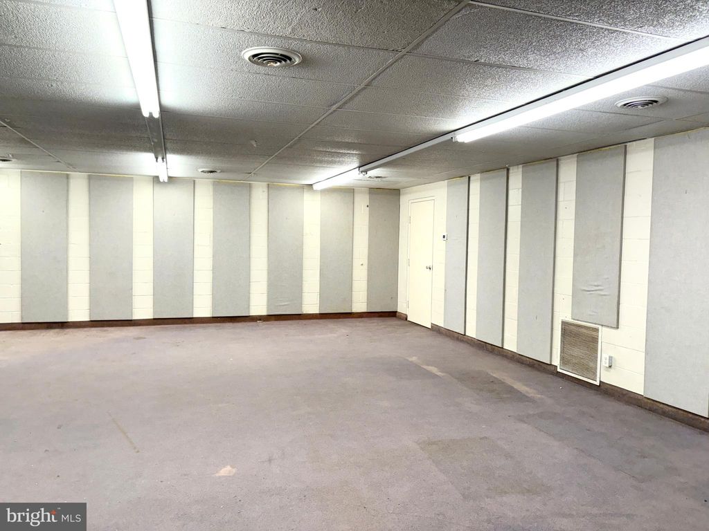 Photo of 440 E Roseville Rd #LOWER LEVEL, LANCASTER, PA 17601 (MLS # PALA2075582)