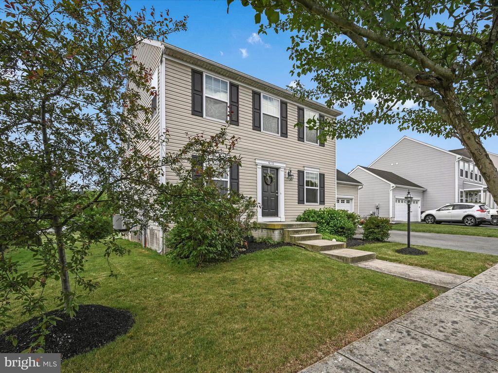 Photo of 610 Shadetree Boulevard, Marietta, PA 17547 (MLS # PALA2051752)