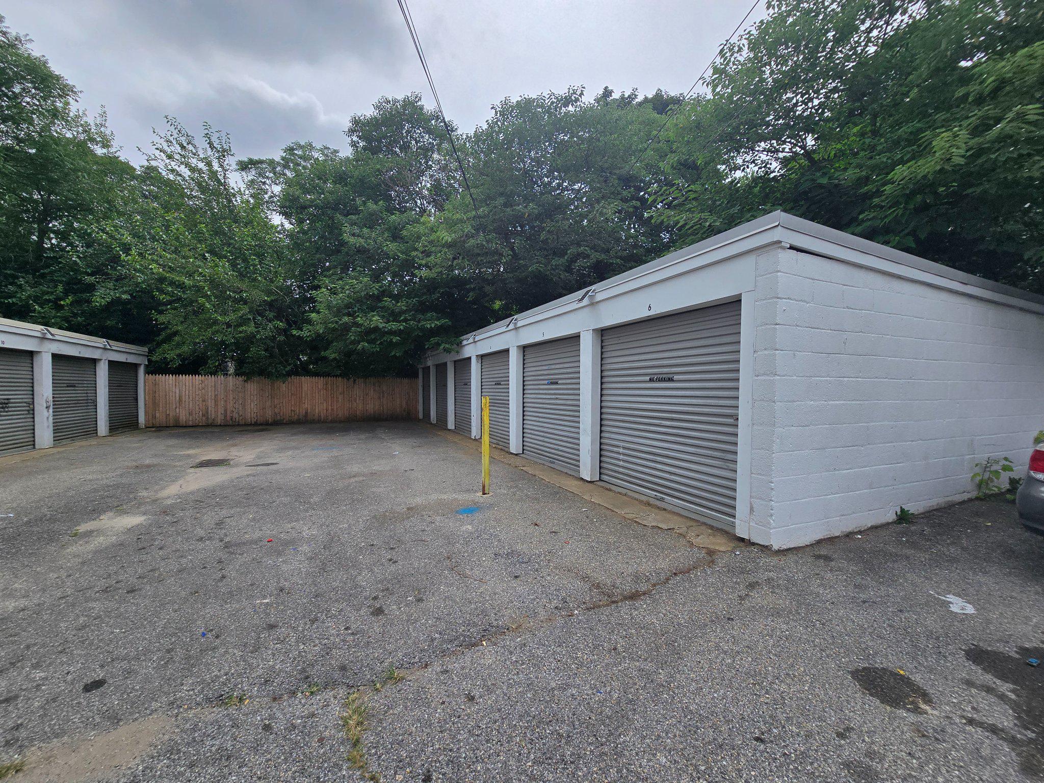 820 E 22ND STREET
