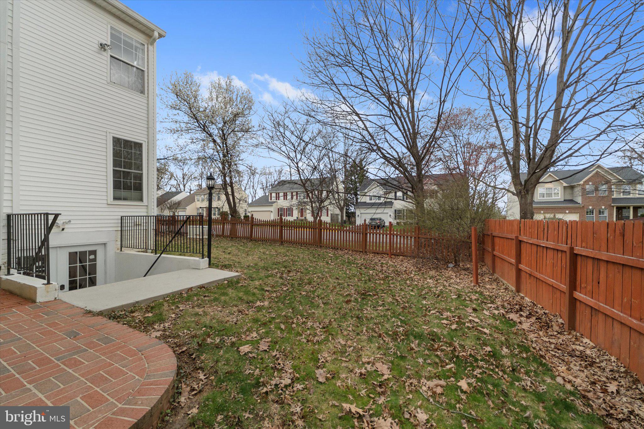 VILLAGES OF PURCELLVILLE - Residential