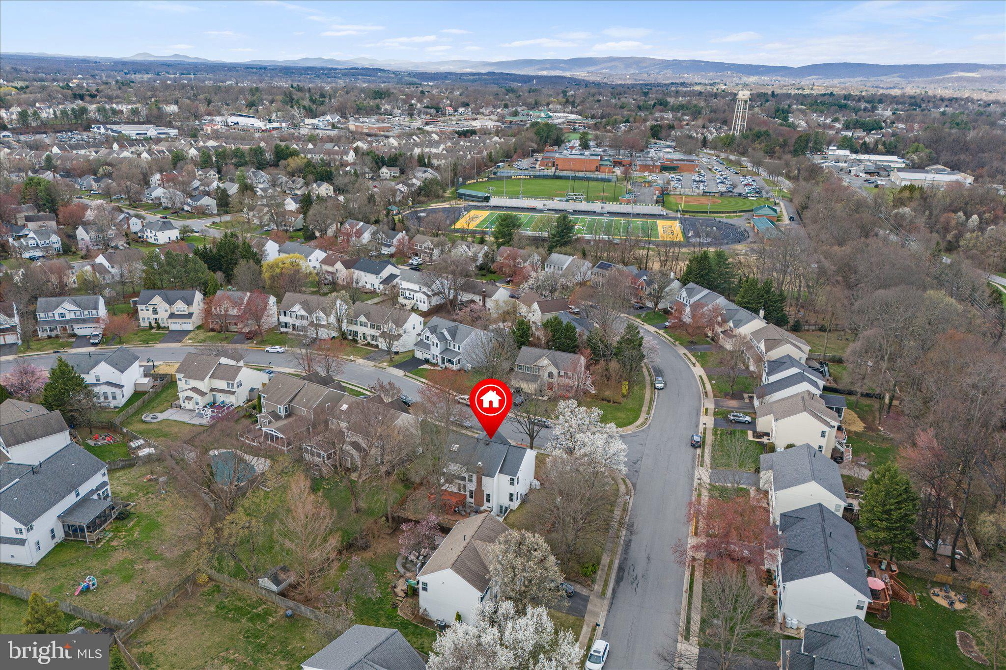 VILLAGES OF PURCELLVILLE - Residential