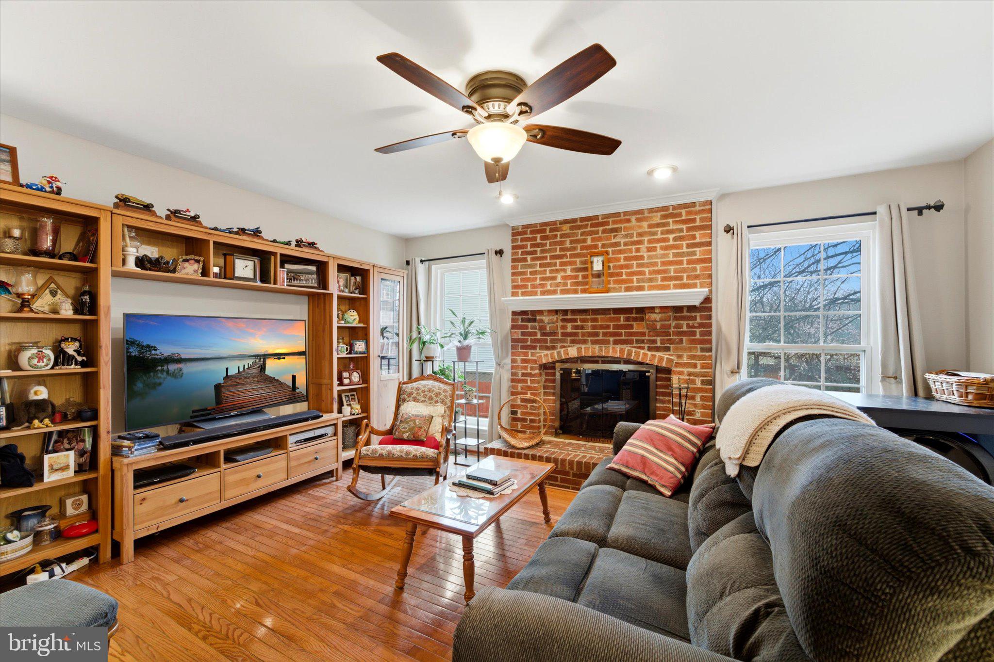 VILLAGES OF PURCELLVILLE - Residential