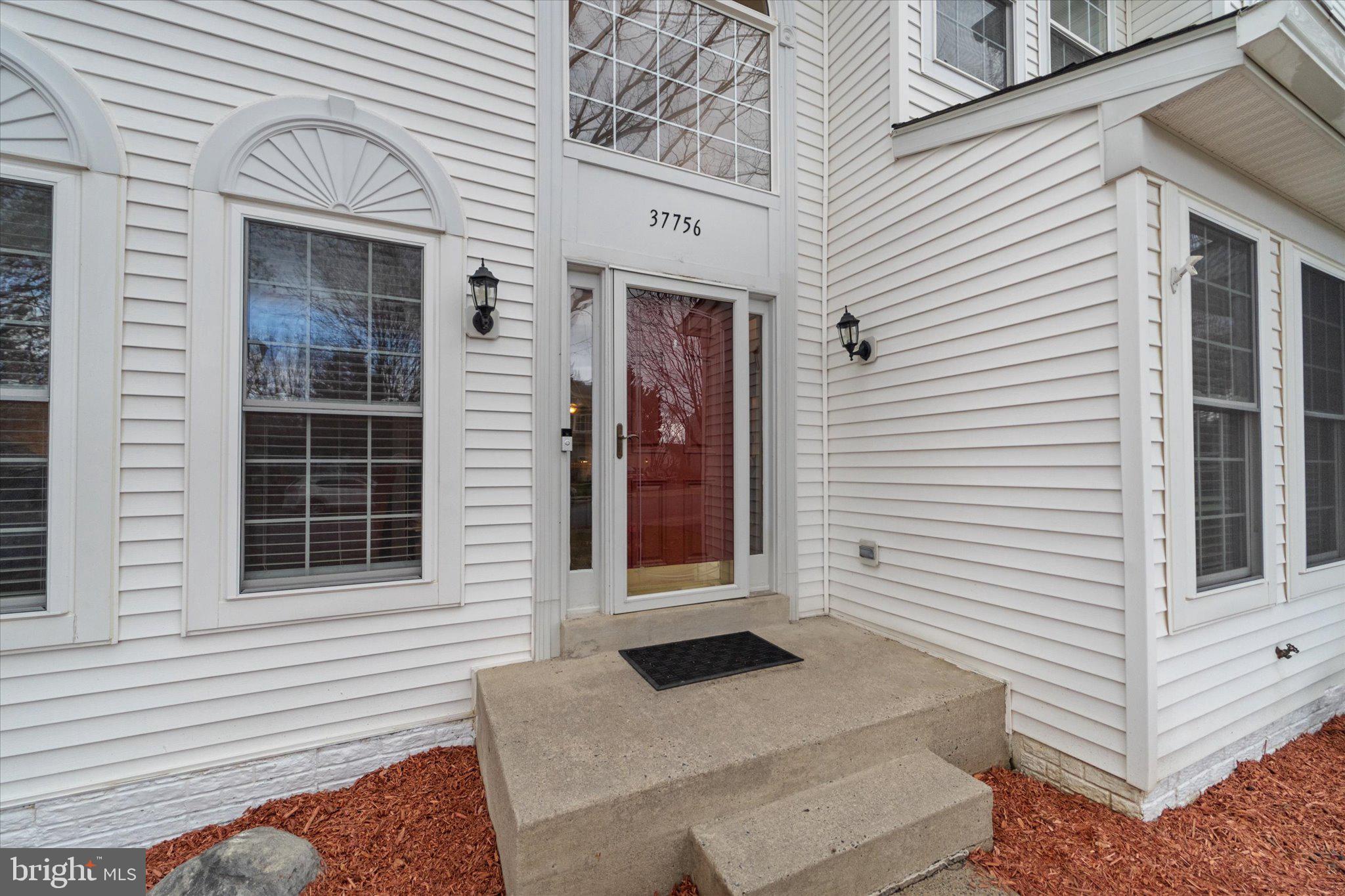 37756 DRAWBRIDGE WAY