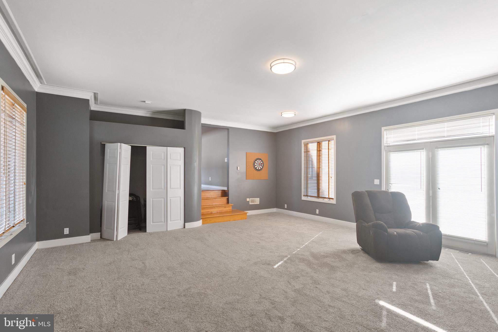 MEADOW BRIDGE MANOR - Residential