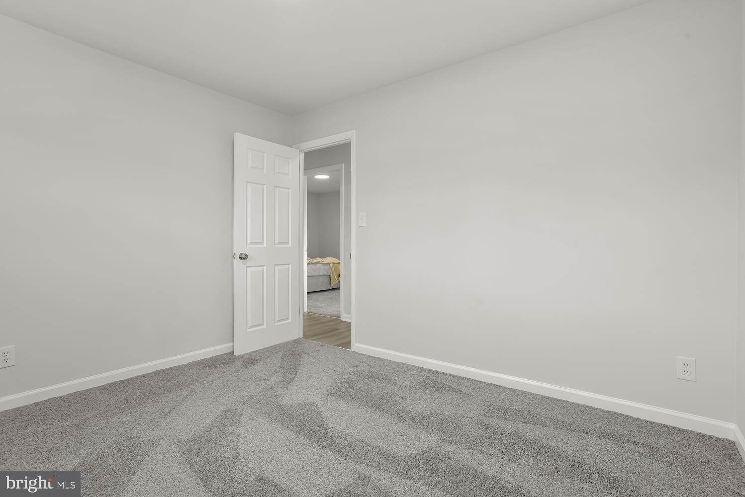 COLONIAL ACRES - Residential