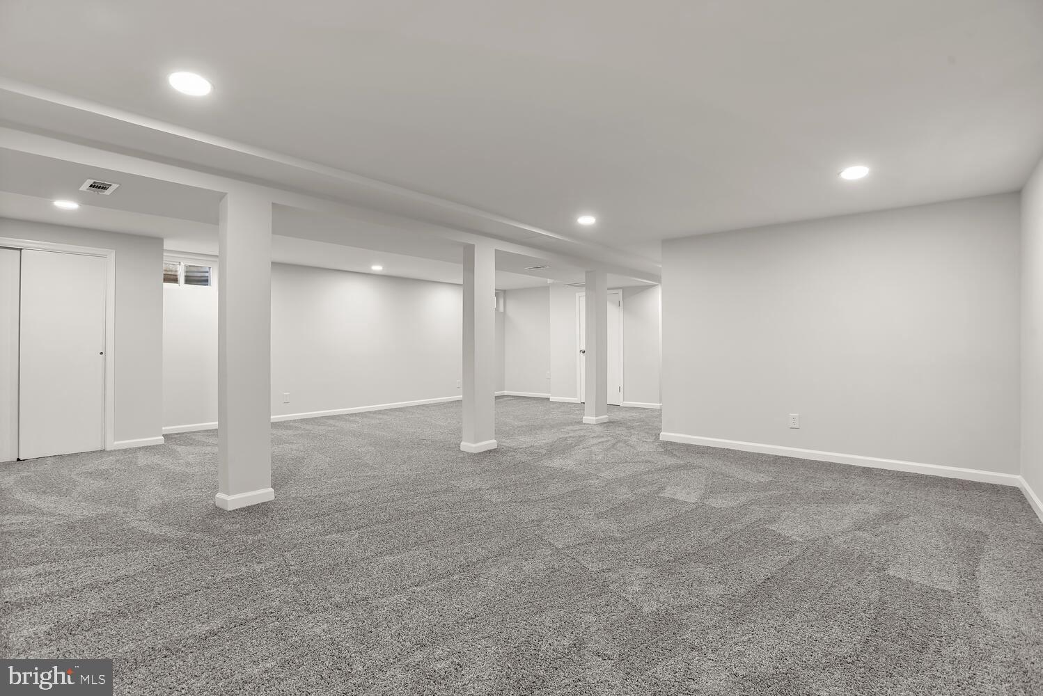 COLONIAL ACRES - Residential