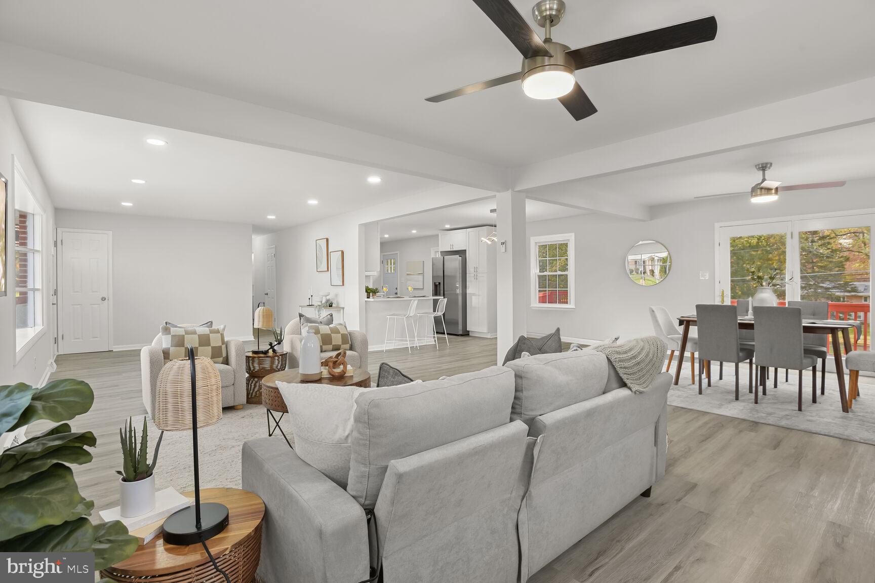 COLONIAL ACRES - Residential