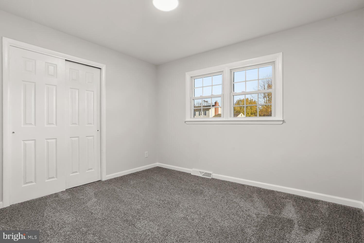 COLONIAL ACRES - Residential